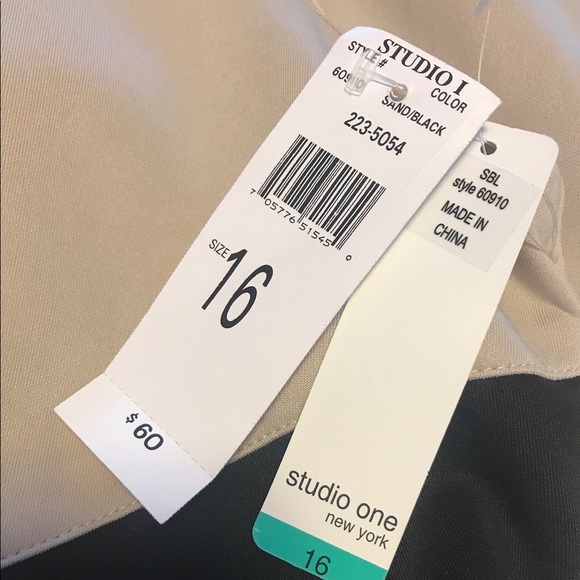 NWT: Studio One, Beige dress w/ black accents Sz16 - Picture 6 of 11